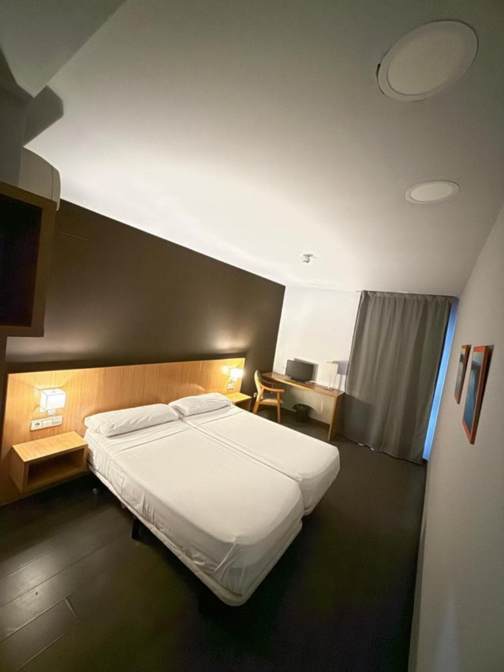Hostal Mediterranea